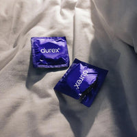 Durex Mutual Climax Condoms (Lifestyle shot)