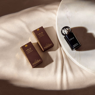 Lelo Hex Respect XL Condoms (Lifestyle Shot 1)
