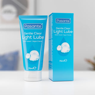 Pasante Gentle Light Lube (Lifestyle Shot)